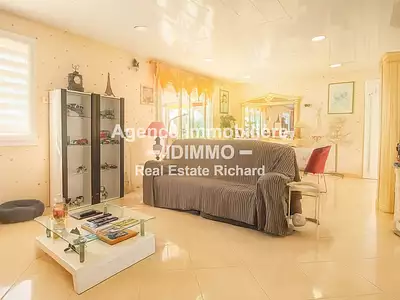 Maison, 114 m²