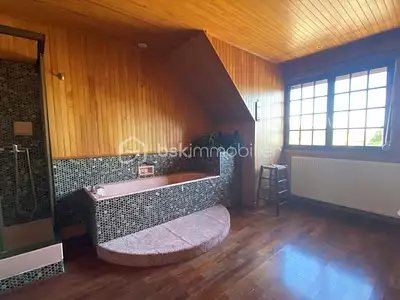 Maison, 145 m²