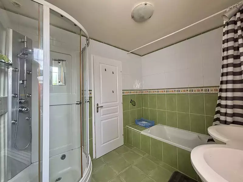 Maison, 130 m²