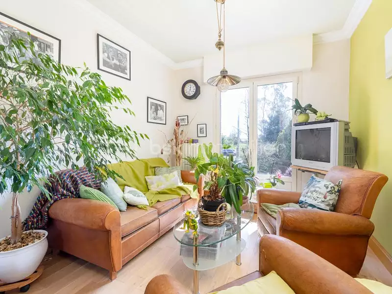 Maison, 218 m²
