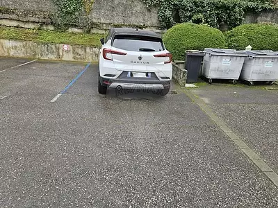 Parking, 16 m²
