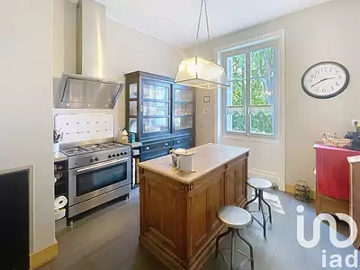 Maison, 240 m²
