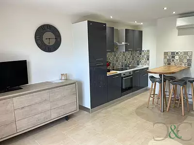 Maison, 275 m²