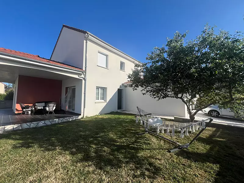 Maison, 148 m²