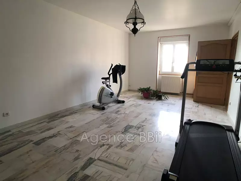 Maison, 240,68 m²