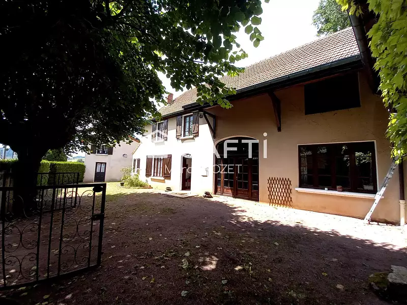 Maison, 207 m²