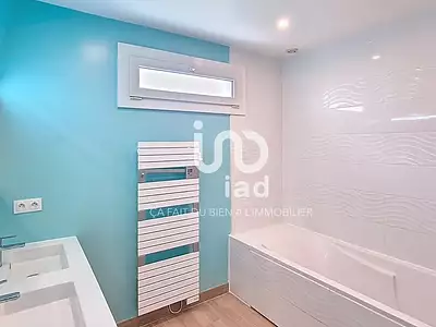 Maison, 167 m²