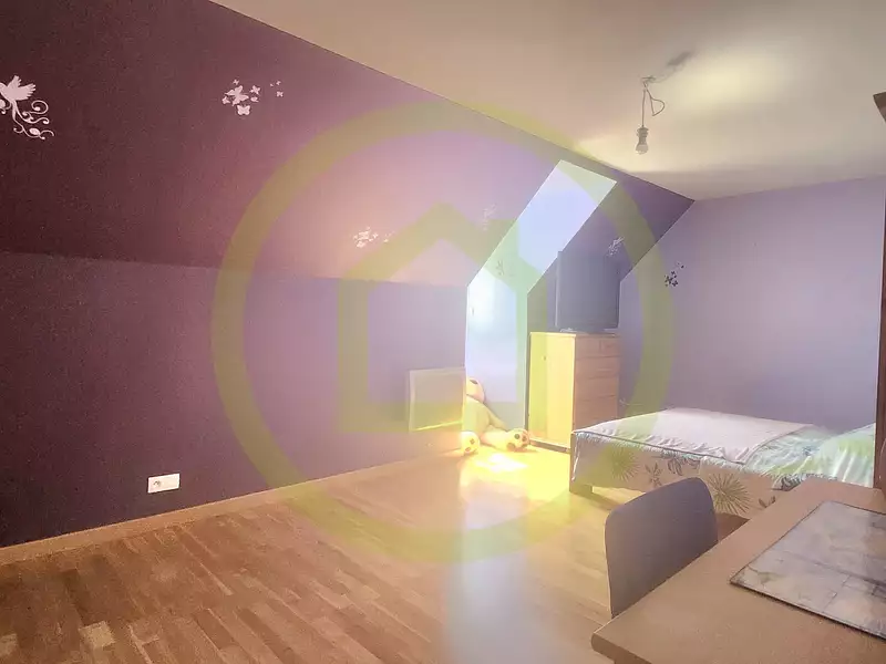 Maison, 186 m²