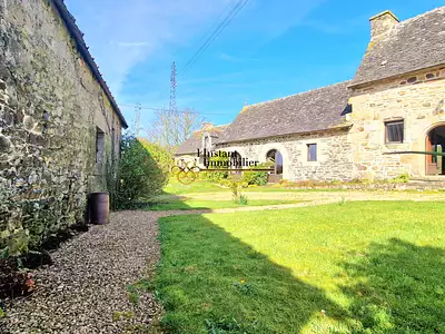 Maison, 240 m²