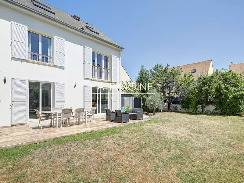 Maison, 209,1 m²