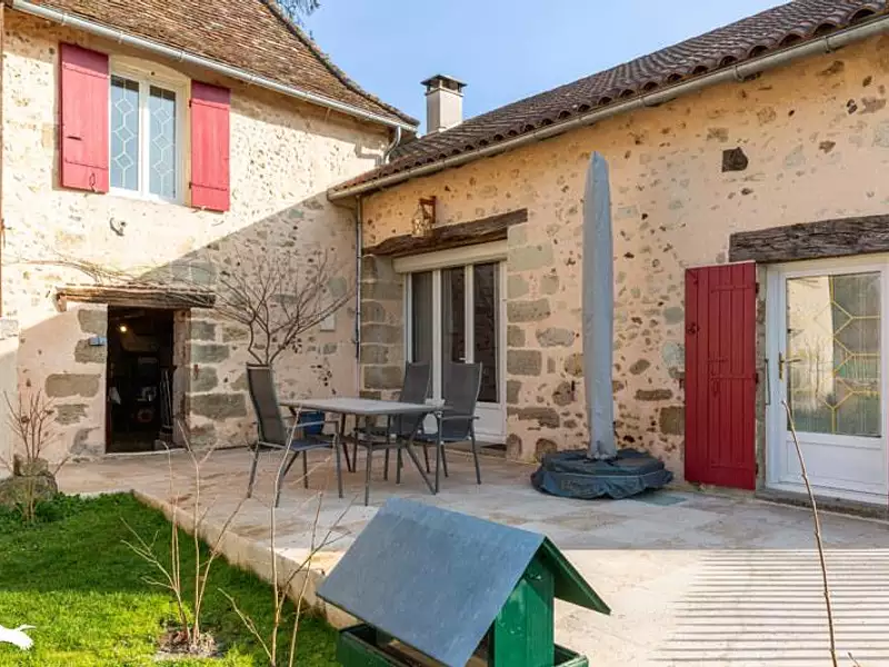 Maison, 157 m²