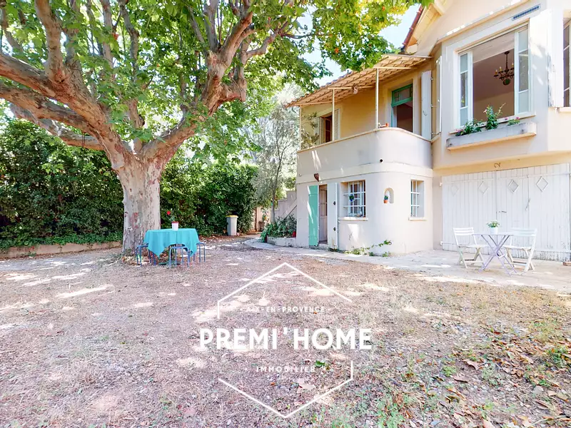 Maison, 190 m²