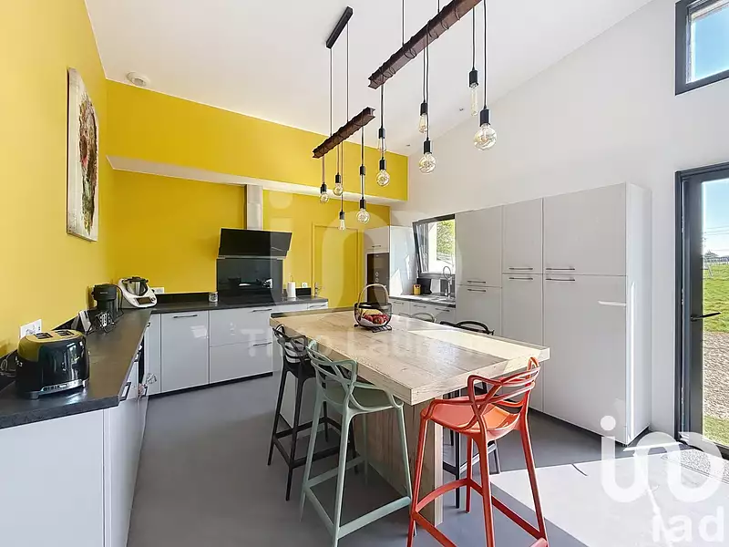 Maison, 165 m²