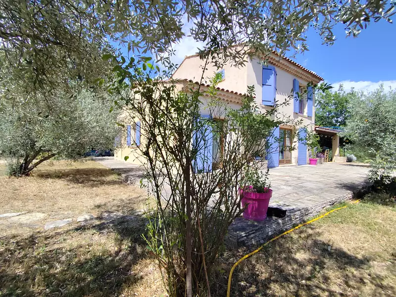 Maison, 175 m²