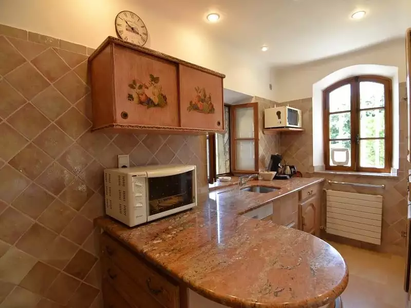 Maison, 180 m²