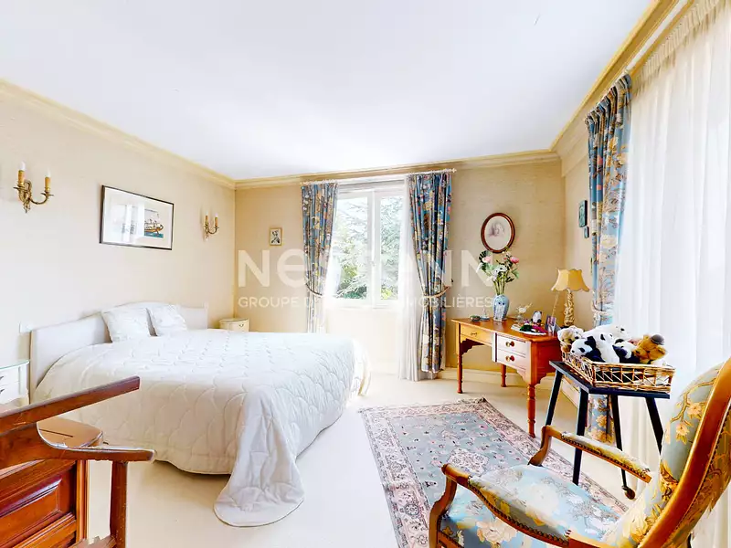 Maison, 201 m²