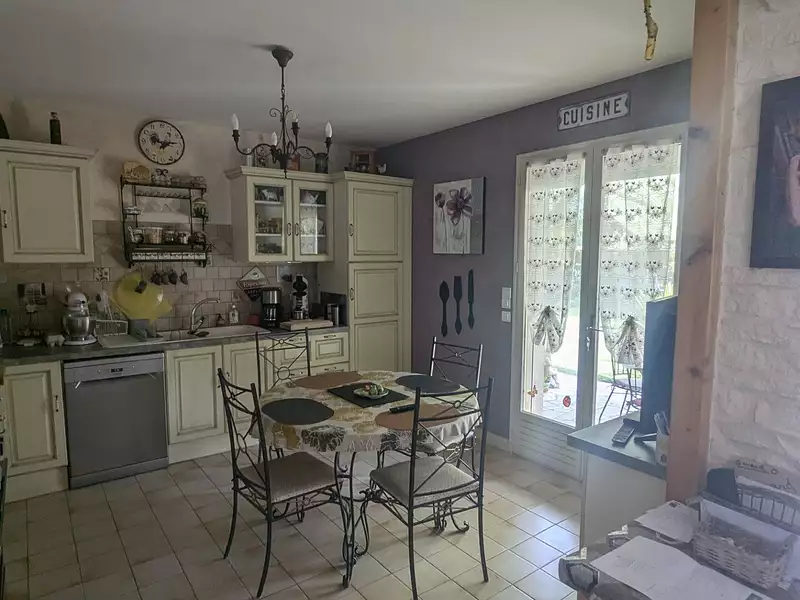 Maison, 147 m²