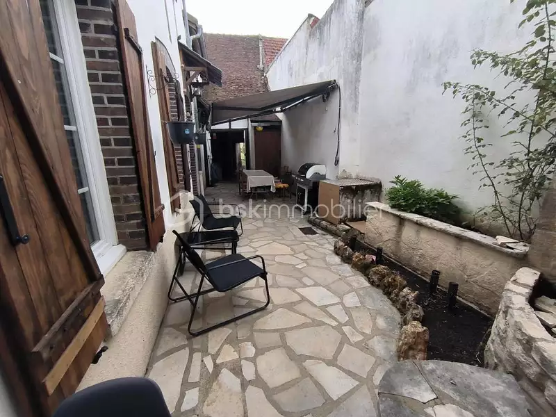 Maison, 155 m²