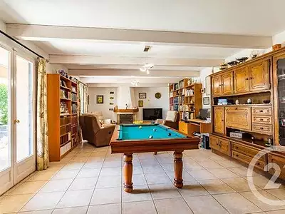 Maison, 183 m²