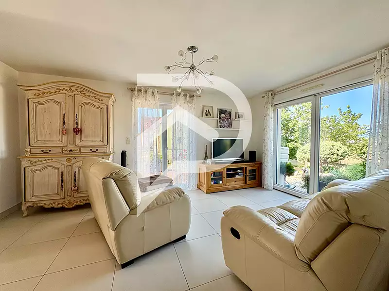 Maison, 184 m²