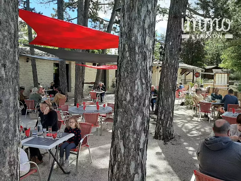 Divers, 150 m²