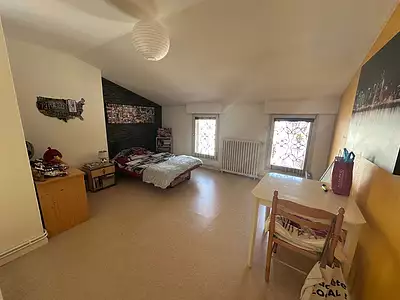 Immeuble, 300 m²