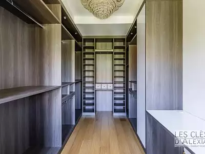 Appartement, 252,84 m²