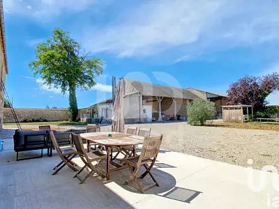 Maison, 260 m²
