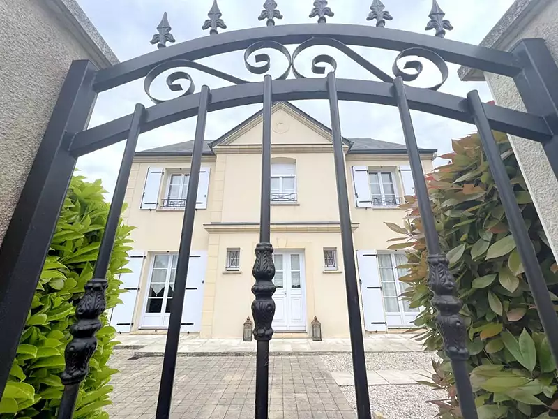Maison, 173 m²
