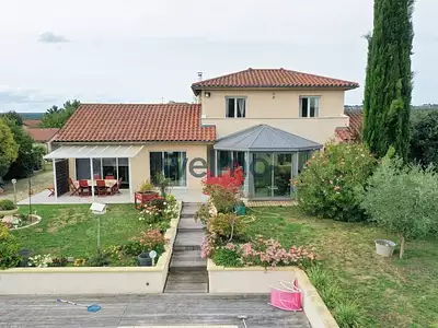 Maison, 175 m²