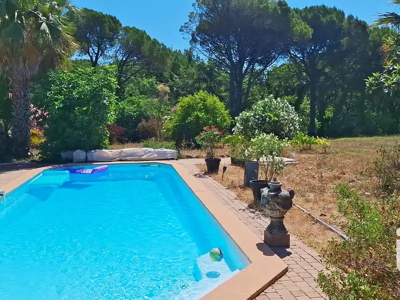 Maison, 178 m²