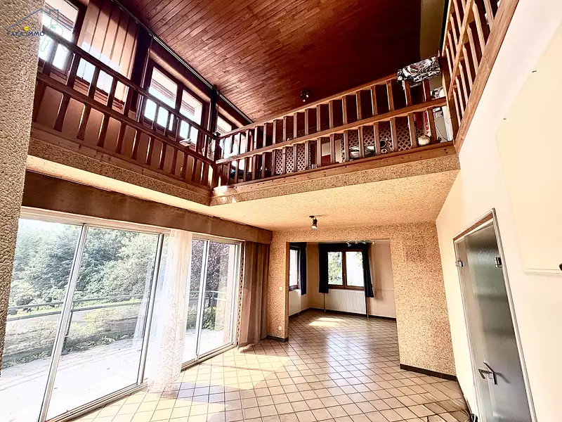 Maison, 220 m²