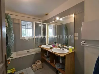 Maison, 140 m²