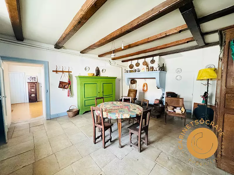 Maison, 260 m²