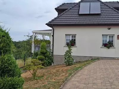 Maison, 240 m²