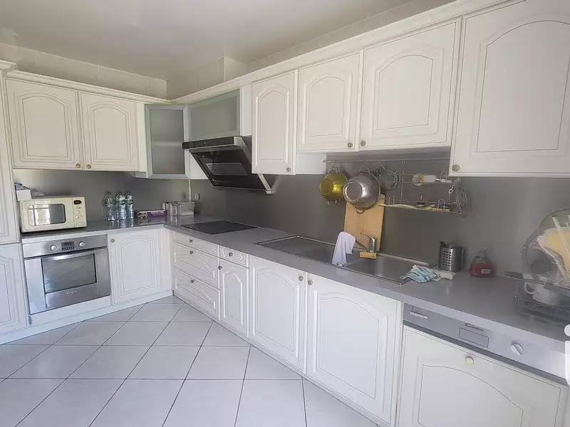 Maison, 170 m²