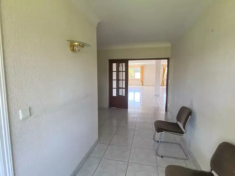 Maison, 300 m²