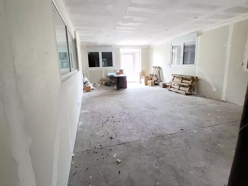 Maison, 590 m²