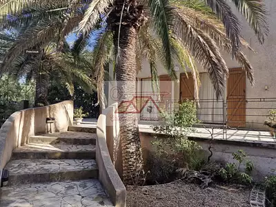 Maison, 250 m²
