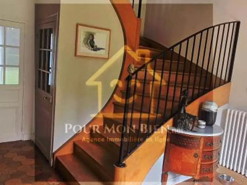 Maison, 345 m²