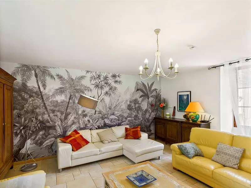 Maison, 560 m²
