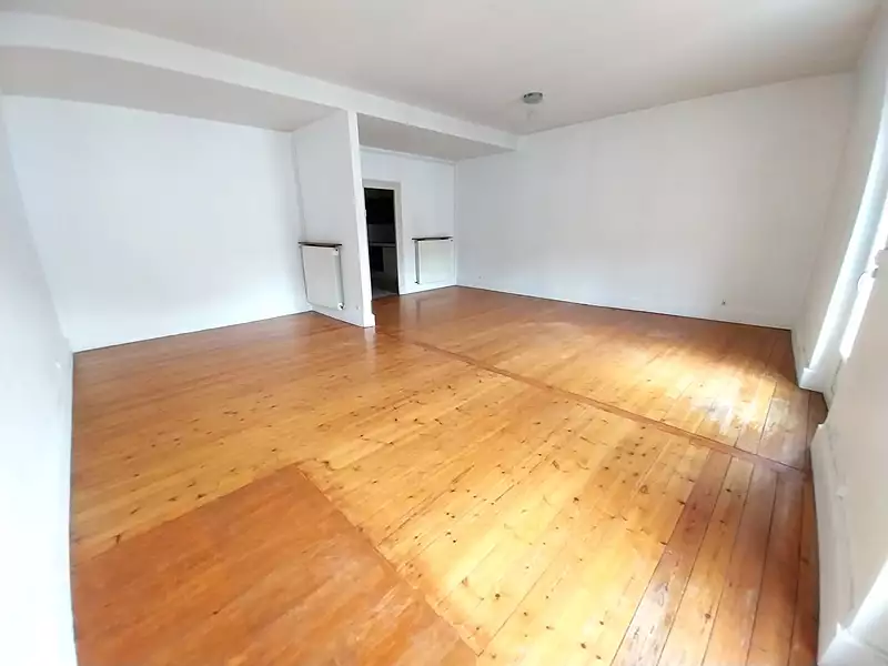 Immeuble, 200 m²