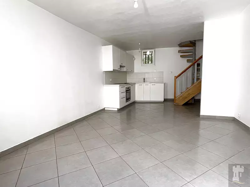 Maison, 77 m²