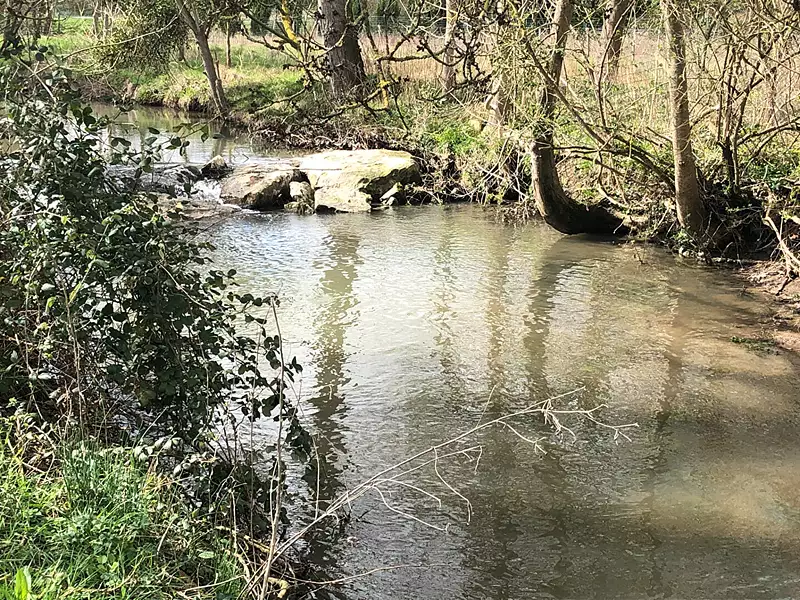Terrain, 414 m²