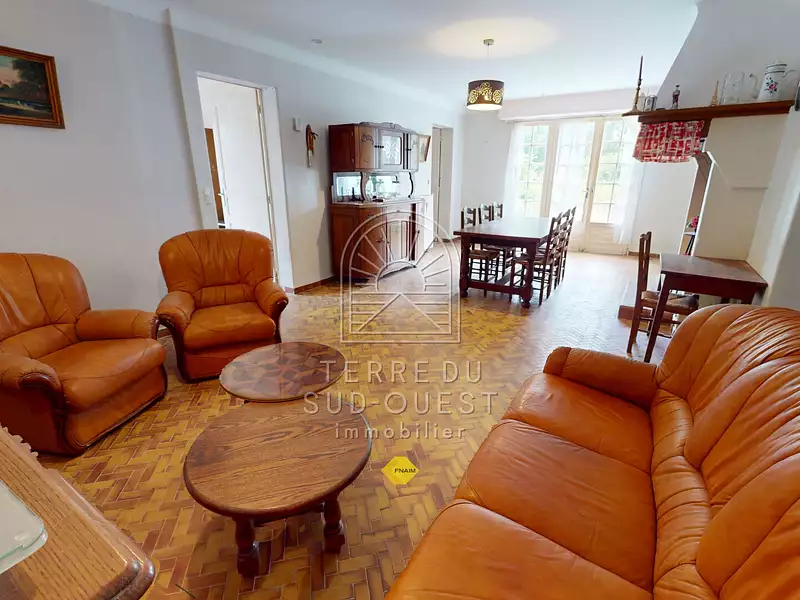 Maison, 160 m²