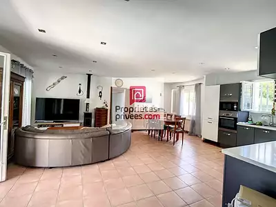 Maison, 114 m²