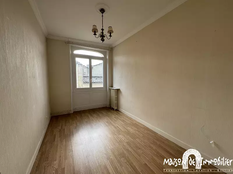 Maison, 169 m²
