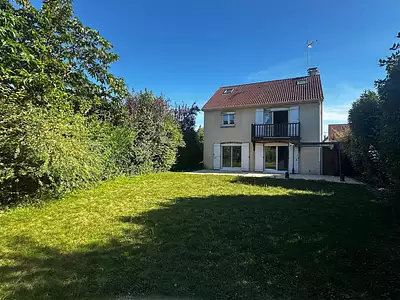 Maison, 167 m²