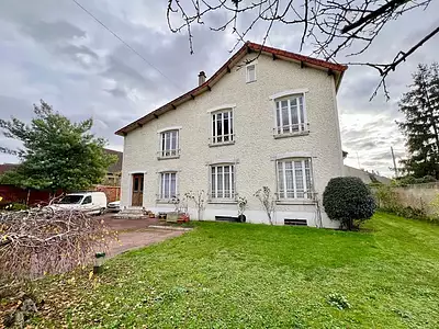 Maison, 242 m²