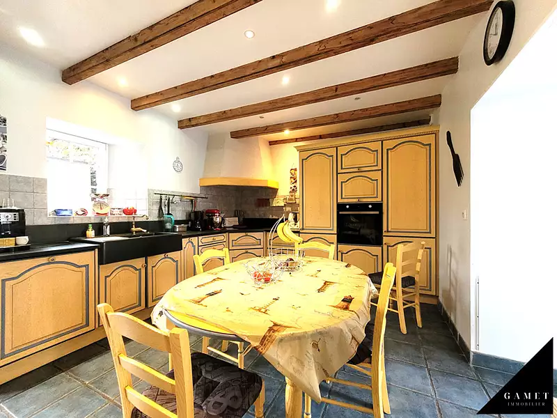 Maison, 205 m²